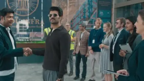 Still 7 of The Family Star (2024) UNCUT WEB-DL [Hindi (ORG 5.1) & Telugu] 4K 1080p 720p & 480p Dual Audio [x264/10Bit-HEVC]