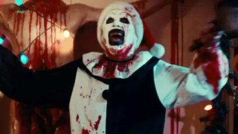 Still 4 of Terrifier 3 (2024) BluRay [Hindi (DD 2.0) & English] 4K 1080p 720p & 480p Dual Audio [x264/10Bit-HEVC]