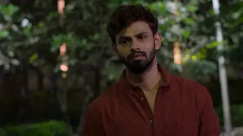 Still 2 of Joshua: Imai Pol Kaakha (2024) UNCUT WEB-DL [Hindi (ORG 2.0) + Tamil] 1080p 720p & 480p Dual Audio [x264/HEVC]