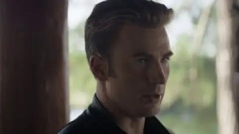 Still 2 of Avengers: Endgame (2019) BluRay [Hindi (DD5.1) & English] 1080p 720p & 480p Dual Audio [x264/10Bit-HEVC]