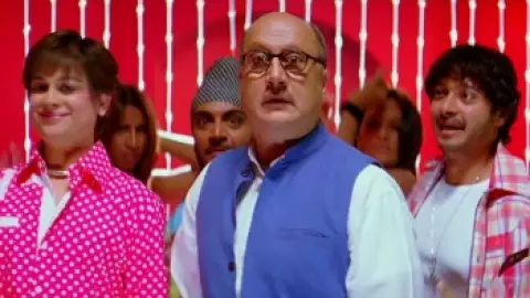 Still 6 of Apna Sapna Money Money (2006) WEB-DL [Hindi DD2.0] 1080p 720p & 480p [x264/HEVC]