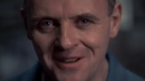 Still 3 of The Silence of the Lambs (1991) BluRay [Hindi (ORG 2.0) & English] 1080p 720p & 480p Dual Audio [x264/10Bit-HEVC]