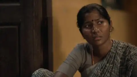 Still 7 of Thaai Kizhavi (2026) DS4K WEB-DL [Hindi (DD5.1) & Tamil] 4K 1080p 720p & 480p Dual Audio [x264/10Bit-HEVC]