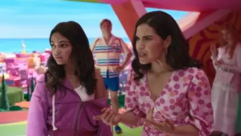 Still 2 of Barbie (2023) BluRay [Hindi (ORG 2.0) & English] 4K 1080p 720p & 480p Dual Audio [x264/10Bit-HEVC]