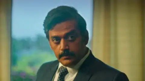 Still 4 of Sangathamizhan (2019) UNCUT WEB-DL [Hindi (ORG 5.1) & Tamil] 4K 1080p 720p & 480p Dual Audio [x264/HEVC]