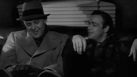 Still 3 of On the Waterfront (1954) WEB-DL [Hindi (DD5.1) & English] 1080p 720p & 480p Dual Audio [x264/ESubs]