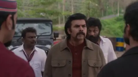 Still 5 of Aadu 3 (2026) DS4K WEB-DL [Hindi (DD5.1) & Malayalam] 4K 1080p 720p & 480p Dual Audio [x264/HEVC]
