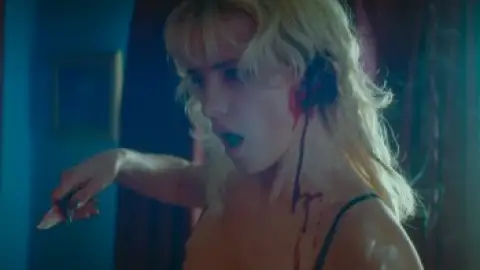 Still 5 of Strange Darling (2023) WEB-DL [Hindi (ORG 2.0) + English] 4K 1080p 720p & 480p Dual Audio [x264/10Bit-HEVC]