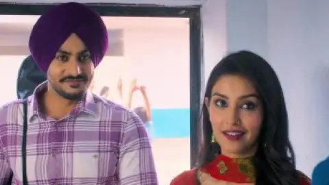 Still 3 of Yamla (2025) WEB-DL [Punjabi DD5.1] 4K 1080p 720p & 480p [x264/HEVC]