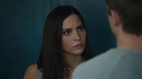 Still 5 of Delirium (2018) WEB-DL [Hindi (DD5.1) & English] 1080p 720p & 480p Dual Audio [x264/10Bit-HEVC]