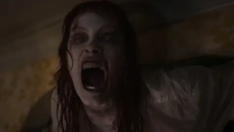 Still 4 of Evil Dead Rise (2023) BluRay [Hindi (ORG 5.1) & English] 4K 1080p 720p & 480p Dual Audio [x264/10Bit-HEVC]