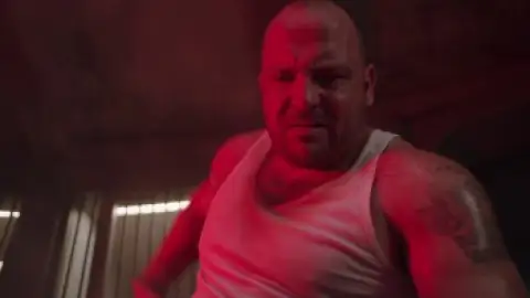Still 4 of Inside Man: Most Wanted (2019) BluRay [Hindi (DD5.1) & English] 1080p 720p & 480p Dual Audio [x264/10Bit-HEVC]