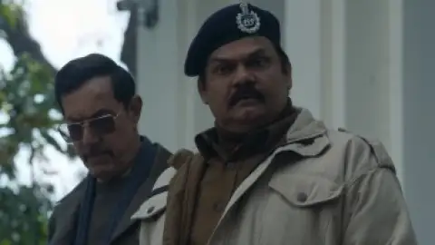 Still 8 of Raat Akeli Hai: The Bansal Murders (2025) WEB-DL [Hindi DD5.1] 4K 1080p 720p & 480p [x264/HEVC]