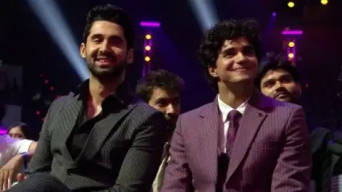 Still 6 of Zee Cine Awards (2025) WEB-DL Hindi 1080p 720p & 480p [x264/Esub] DD2.0 | Full Event