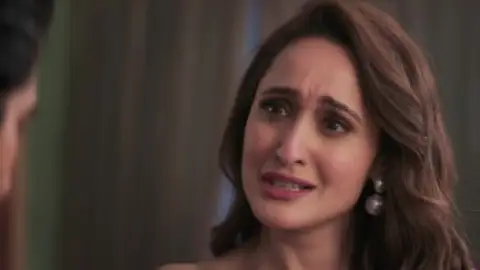 Still 6 of Khel Khel Mein (2024) WEB-DL [Hindi DD5.1] 1080p 720p & 480p [x264/HEVC]