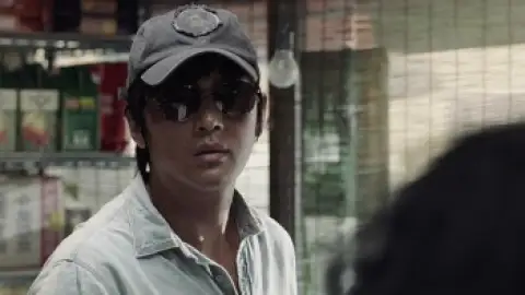 Still 7 of The Chaser (2008) BluRay [Hindi (ORG 5.1) & Korean] 1080p 720p & 480p Dual Audio [x264/10Bit-HEVC]