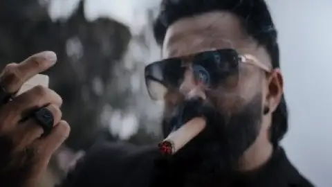 Still 5 of Marco (2024) DS4K WEB-DL [Hindi (ORG 5.1) & Malayalam] 4K 1080p 720p & 480p Dual Audio [x264/10Bit-HEVC]