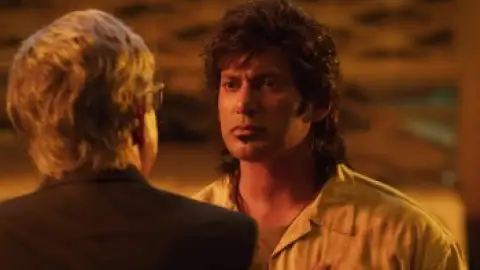 Still 3 of Mark Antony (2023) UNCUT WEB-DL [Hindi (ORG 2.0) & Tamil] 4K 1080p 720p & 480p Dual Audio [x264/10Bit-HEVC]