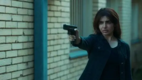 Still 6 of Citadel: Honey Bunny (Season 1) WEB-DL [Hindi DD5.1] 4K 1080p 720p & 480p [x264/HEVC] HD | ALL Episodes [PrimeVideo Series]
