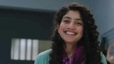 Still 2 of Ek Din (2026) WEB-DL [Hindi DD5.1] 1080p 720p & 480p [x264/HEVC]