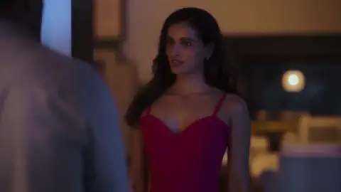Still 5 of Karmma Calling (Season 1) WEB-DL [Hindi DD5.1] 1080p 720p & 480p [x264/ESubs] | ALL Episodes [HotStar Series]