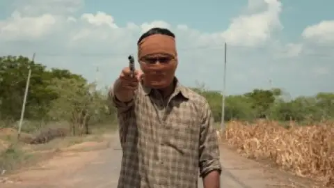 Still 6 of Kara (2026) DS4K WEB-DL [Hindi (DD5.1) & Tamil] 4K 1080p 720p & 480p Dual Audio [x264/10Bit-HEVC]