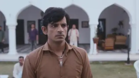 Still 5 of Satrangi: Badle Ka Khel (Season 1) DS4K WEB-DL [Hindi DD5.1] 4K 1080p 720p & 480p [x264/HEVC] HD | ALL Episodes [ZEE5 Series]
