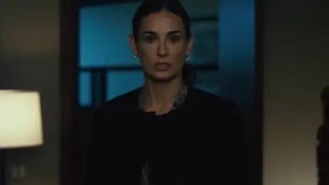 Still 2 of Margin Call (2011) BluRay [Hindi (DD2.0) & English] 1080p 720p & 480p Dual Audio [x264/10Bit-HEVC]