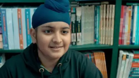 Still 5 of Cheta Singh (2023) WEB-DL [Hindi AAC2.0] 1080p 720p & 480p [x264/10Bit-HEVC]