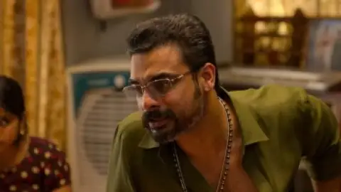 Still 5 of Athiradi (2026) DS4K WEB-DL [Hindi (DD5.1) & Malayalam] 4K 1080p 720p & 480p Dual Audio [x264/HEVC]