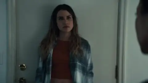 Still 3 of My Dead Friend Zoe (2024) BluRay [Hindi (DD5.1) & English] 4K 1080p 720p & 480p Dual Audio [x264/10Bit-HEVC]