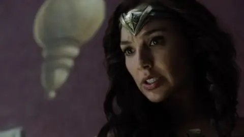 Still 2 of Zack Snyder’s Justice League (2021) BluRay [English DD5.1] 4K 1080p 720p & 480p [x264/Esubs]