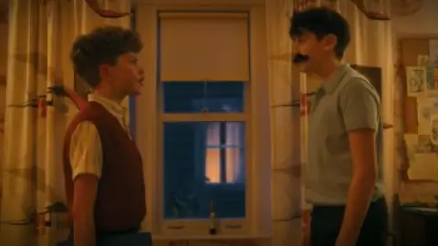 Still 4 of IT: Welcome to Derry (Season 1) WEB-DL [Hindi (DD2.0) & English] 4K 1080p 720p & 480p [x264/10Bit-HEVC] | [ALL Episodes] | HBO Series