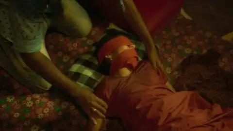 Still 4 of Paava Kadhaigal (Season 1) Complete Hindi WEB-DL 1080p 720p & 480p DD5.1 x264 ESubs HD | ALL Episodes
