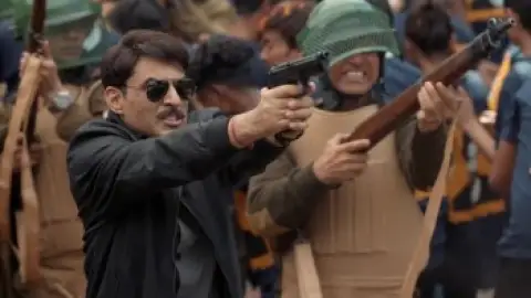Still 8 of Crime Beat (Season 1) WEB-DL [Hindi DD5.1] 4K 1080p 720p & 480p [x264/ESubs] HD | ALL Episodes [ZEE5 Series]