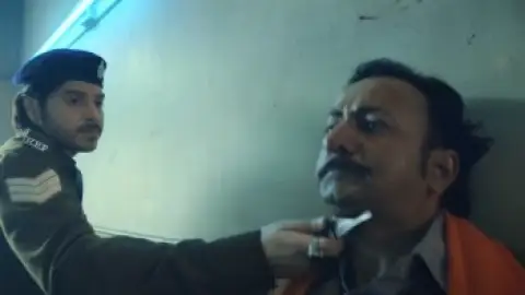 Still 4 of The Railway Men – The Untold Story of Bhopal 1984 (Season 1) WEB-DL [Hindi DD5.1] 1080p 720p & 480p [x264/HEVC] HD | ALL Episodes [NetFlix Series]