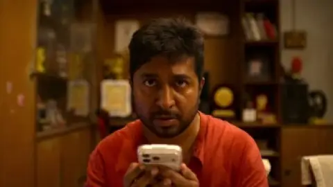 Still 3 of Athiradi (2026) DS4K WEB-DL [Hindi (DD5.1) & Malayalam] 4K 1080p 720p & 480p Dual Audio [x264/HEVC]