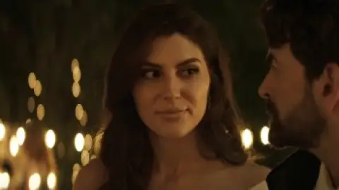 Still 2 of Hai Junoon (Season 1) WEB-DL Hindi 4K 1080p 720p & 480p x264 DD5.1 | JioHotstar Series