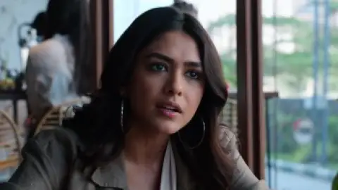 Still 5 of Hi Nanna (2023) WEB-DL [Hindi (ORG DD5.1) & Telugu] 1080p 720p & 480p Dual Audio [x264/10Bit-HEVC] HD