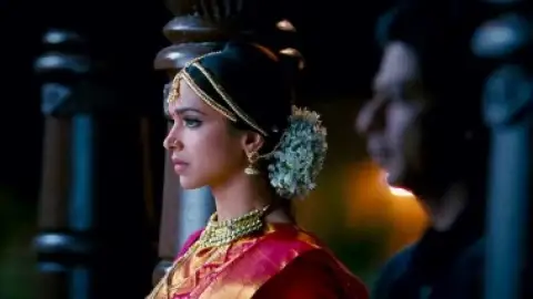 Still 4 of Chennai Express (2013) BluRay [Hindi DD5.1] 1080p 720p & 480p [x264/HEVC]