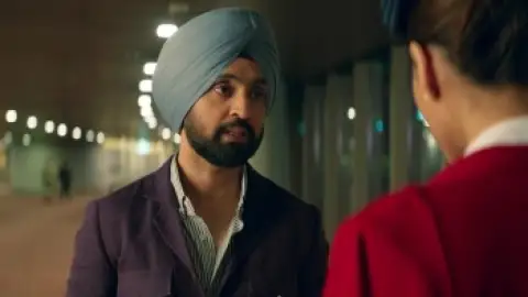 Still 3 of Crew (2024) WEB-DL [Hindi DD5.1] 4K 1080p 720p & 480p [x264/HEVC]