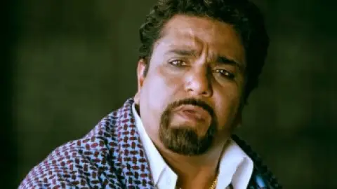 Still 2 of Double Dhamaal (2011) BluRay [Hindi DD5.1] 1080p 720p & 480p [x264/HEVC]