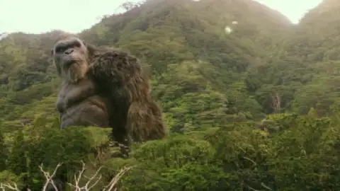 Still 4 of Godzilla vs. Kong (2021) BluRay [Hindi (ORG 5.1) + English] 4K 1080p 720p & 480p Dual Audio [x264/10Bit-HEVC]