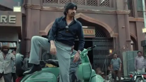 Still 1 of Mr Bachchan (2024) WEB-DL [Hindi (ORG 2.0) & Telugu] 1080p 720p & 480p Dual Audio [x264/10Bit-HEVC]