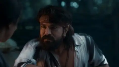 Still 2 of Peddi (2026) DS4K WEB-DL [Hindi (DD5.1) & Telugu] 4K 1080p 720p & 480p Dual Audio [x264/10Bit-HEVC]