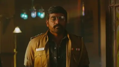 Still 8 of Sangathamizhan (2019) UNCUT WEB-DL [Hindi (ORG 5.1) & Tamil] 4K 1080p 720p & 480p Dual Audio [x264/HEVC]