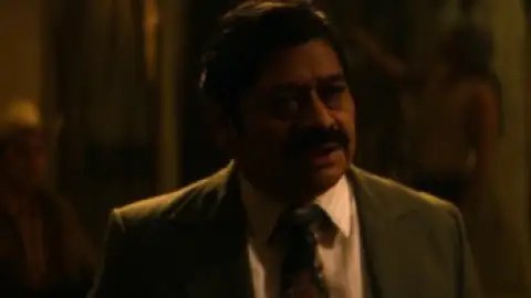 Still 5 of Narcos: Mexico (Season 1) WEB-DL [Hindi (ORG 5.1) & English] 1080p 720p & 480p x264 Dual Audio DD5.1