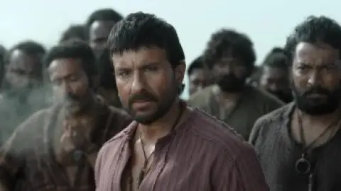 Still 6 of Devara: Part 1 (2024) WEB-DL [Hindi (DD5.1) & Telugu] 4K 1080p 720p & 480p Dual Audio [x264/10Bit-HEVC]