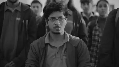 Still 8 of Kota Factory (Season 3) WEB-DL [Hindi DD5.1] 1080p 720p & 480p [x264/HEVC] HD | ALL Episodes [NetFlix Series]
