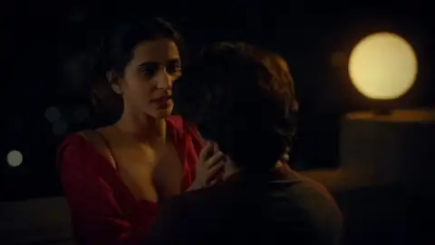 Indori-Ishq-17ad8b842508b16796.md.jpg